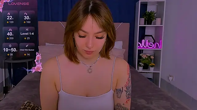 Emily Tylerr online show from February 7, 12:58 am