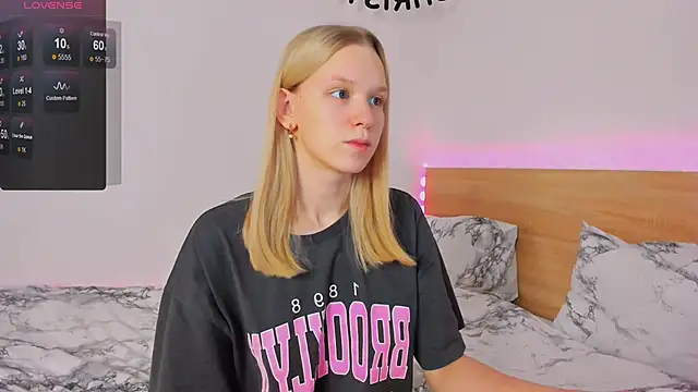  Gentle Angel Melissa  online show from December 3, 9:02 pm