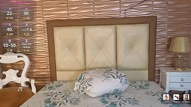 Snapshot of Miladiosa chatting on June 7, 1:04 pm Miladiosa online show from June 7, 1:04 pm