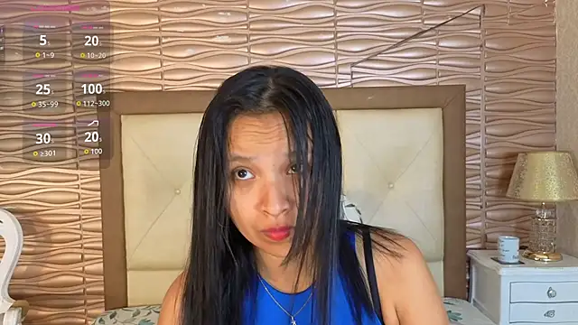 Snapshot of Miladiosa chatting on June 13, 12:03 pm Miladiosa online show from June 13, 12:03 pm