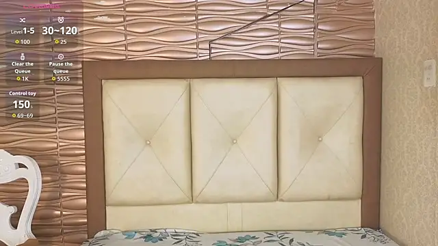 Miladiosa online show from July 17, 1:07 pm