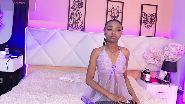 amy miller1 online show from November 13, 8:08 pm