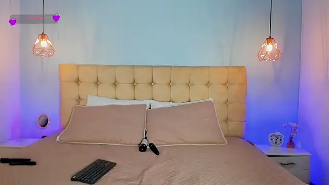 Snapshot of Anny_mayyer chatting on July 10, 1:58 pm Anny mayyer online show from July 10, 1:58 pm