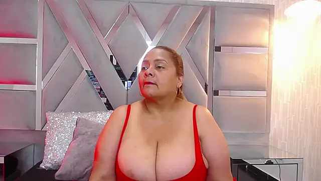 MonzerratBoyer online show from November 23, 5:57 pm