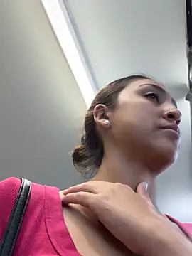 Snapshot of Sonnysoles chatting on November 11, 8:09 pm Sonnysoles online show from November 11, 8:09 pm