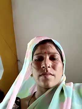 Snapshot of Sonam_pandeyji chatting on May 5, 12:02 pm Sonam pandeyji online show from May 5, 12:02 pm