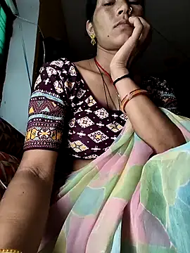 Snapshot of Sonam_pandeyji chatting on May 6, 1:25 am Sonam pandeyji online show from May 6, 1:25 am