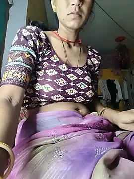 Snapshot of Sonam_pandeyji chatting on May 25, 11:44 pm Sonam pandeyji online show from May 25, 11:44 pm