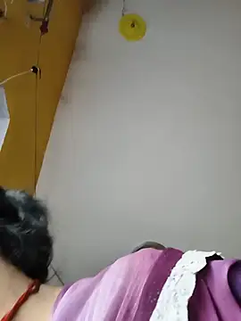 Snapshot of Sonam_pandeyji chatting on July 18, 11:41 pm Sonam pandeyji online show from July 18, 11:41 pm