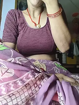 Snapshot of Sonam_pandeyji chatting on July 21, 11:40 pm Sonam pandeyji online show from July 21, 11:40 pm