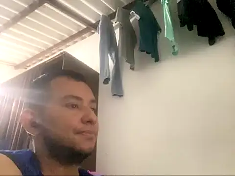 SexIngenieur online show from November 7, 4:23 am