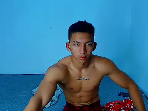 Snapshot of JuanchiT66 chatting on November 12, 5:30 am JuanchiT66 online show from November 12, 5:30 am