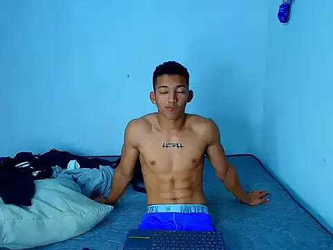 Snapshot of JuanchiT66 chatting on November 13, 6:01 am JuanchiT66 online show from November 13, 6:01 am