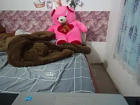 Linda-24 online show from November 2, 8:06 am