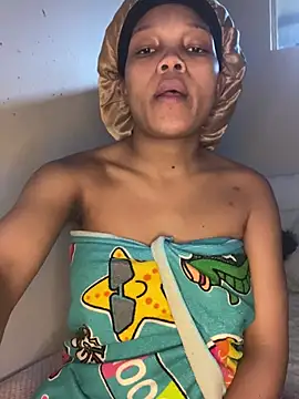Snapshot of BaddestAss22 chatting on July 17, 6:13 pm BaddestAss22 online show from July 17, 6:13 pm