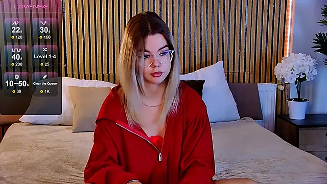 PrincessSlay online show from June 29, 5:35 am