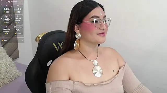 heluejamil online show from October 24, 3:52 pm