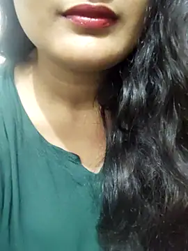 Cute pinkii online show from February 8, 7:50 pm