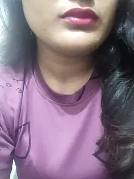 Cute pinkii online show from February 14, 8:05 pm