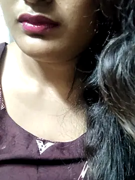 Cute pinkii online show from March 1, 8:00 pm