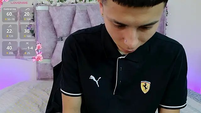 Snapshot of lana_and_liam_ chatting on November 28, 9:34 am lana and liam online show from November 28, 9:34 am