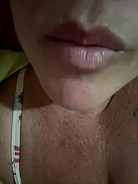 Snapshot of MaluLemos chatting on September 25, 10:52 am MaluLemos online show from September 25, 10:52 am