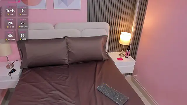 Clawdeen  wolf online show from November 26, 12:11 am