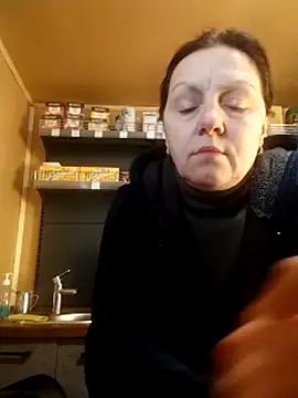 KimmyAghora online show from December 16, 7:24 am