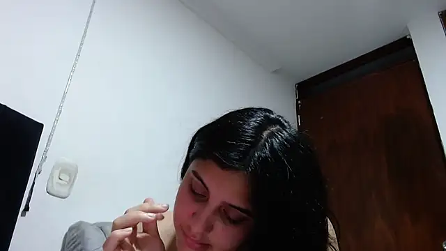 Electraweb 09 online show from October 9, 9:35 pm