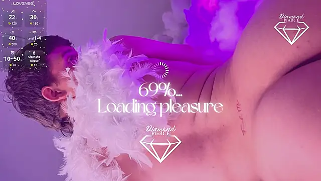 Diamond Piarce online show from November 9, 3:27 am