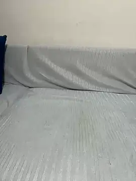 Nursen1 online show from December 3, 2:48 pm