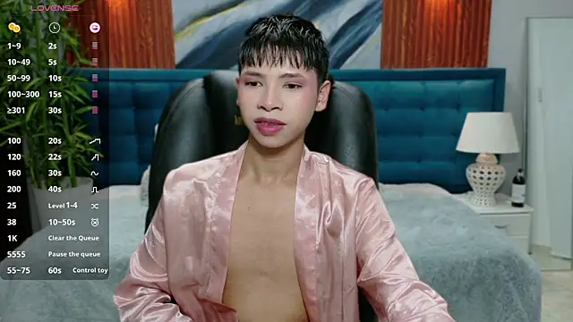 Snapshot of dilan_911 chatting on November 13, 5:56 pm dilan 911 online show from November 13, 5:56 pm