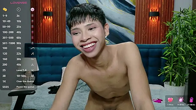 Snapshot of dilan_911 chatting on November 18, 6:01 pm dilan 911 online show from November 18, 6:01 pm