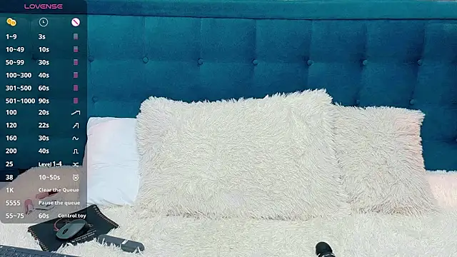 Snapshot of dilan_911 chatting on December 13, 7:53 pm dilan 911 online show from December 13, 7:53 pm