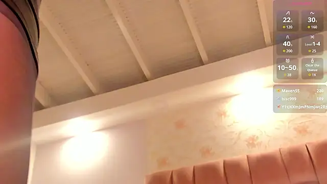 aishathornee online show from February 21, 9:05 pm