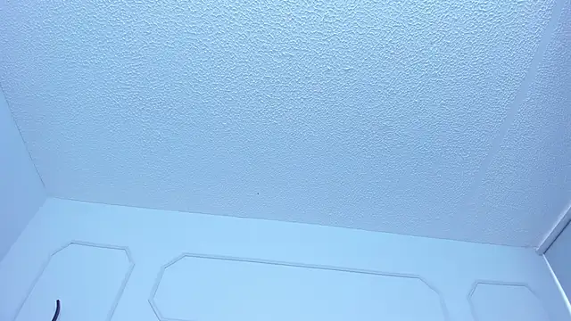 Nicol Chang online show from December 14, 8:02 pm