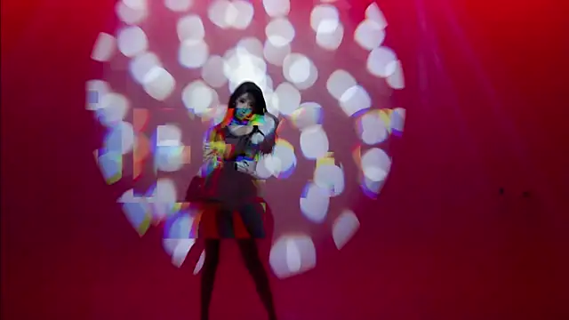 Snapshot of 1X-one chatting on November 22, 4:11 am 1X-one online show from November 22, 4:11 am