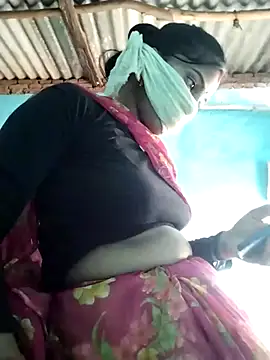 Hot-qwer online show from December 23, 10:24 am