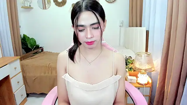 Snapshot of joyfulmartinaa chatting on September 24, 2:20 pm joyfulmartinaa online show from September 24, 2:20 pm