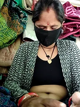 Hot-ilaiy online show from December 21, 3:46 am