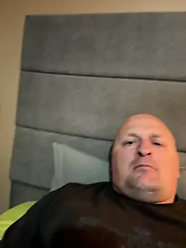 Snapshot of Attila120 chatting on August 2, 9:35 pm Attila120 online show from August 2, 9:35 pm