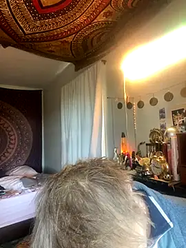 XanderOzzz online show from November 12, 5:35 pm