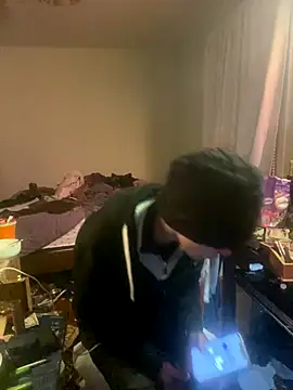 XanderOzzz online show from December 14, 12:32 pm