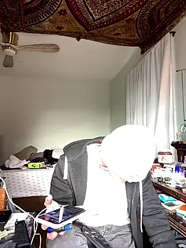 XanderOzzz online show from January 13, 8:14 pm