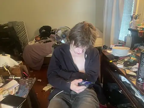 XanderOzzz online show from June 26, 2:43 pm