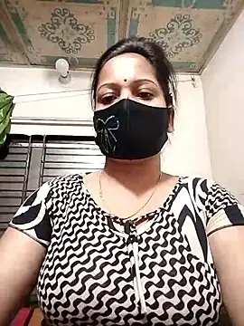 Snapshot of Payel_50 chatting on May 20, 7:42 pm Payel 50 online show from May 20, 7:42 pm