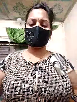 Snapshot of Payel_50 chatting on May 25, 4:35 pm Payel 50 online show from May 25, 4:35 pm