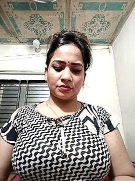 Snapshot of Payel_50 chatting on June 1, 4:09 pm Payel 50 online show from June 1, 4:09 pm