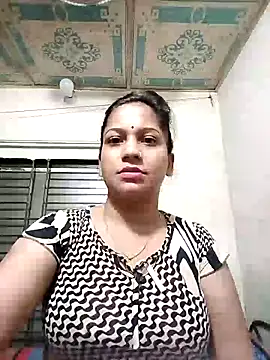 Snapshot of Payel_50 chatting on June 5, 7:19 pm Payel 50 online show from June 5, 7:19 pm