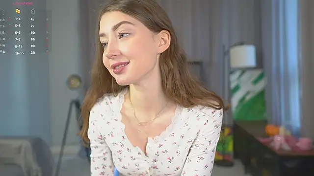 DeeannaBoera online show from November 17, 3:56 am